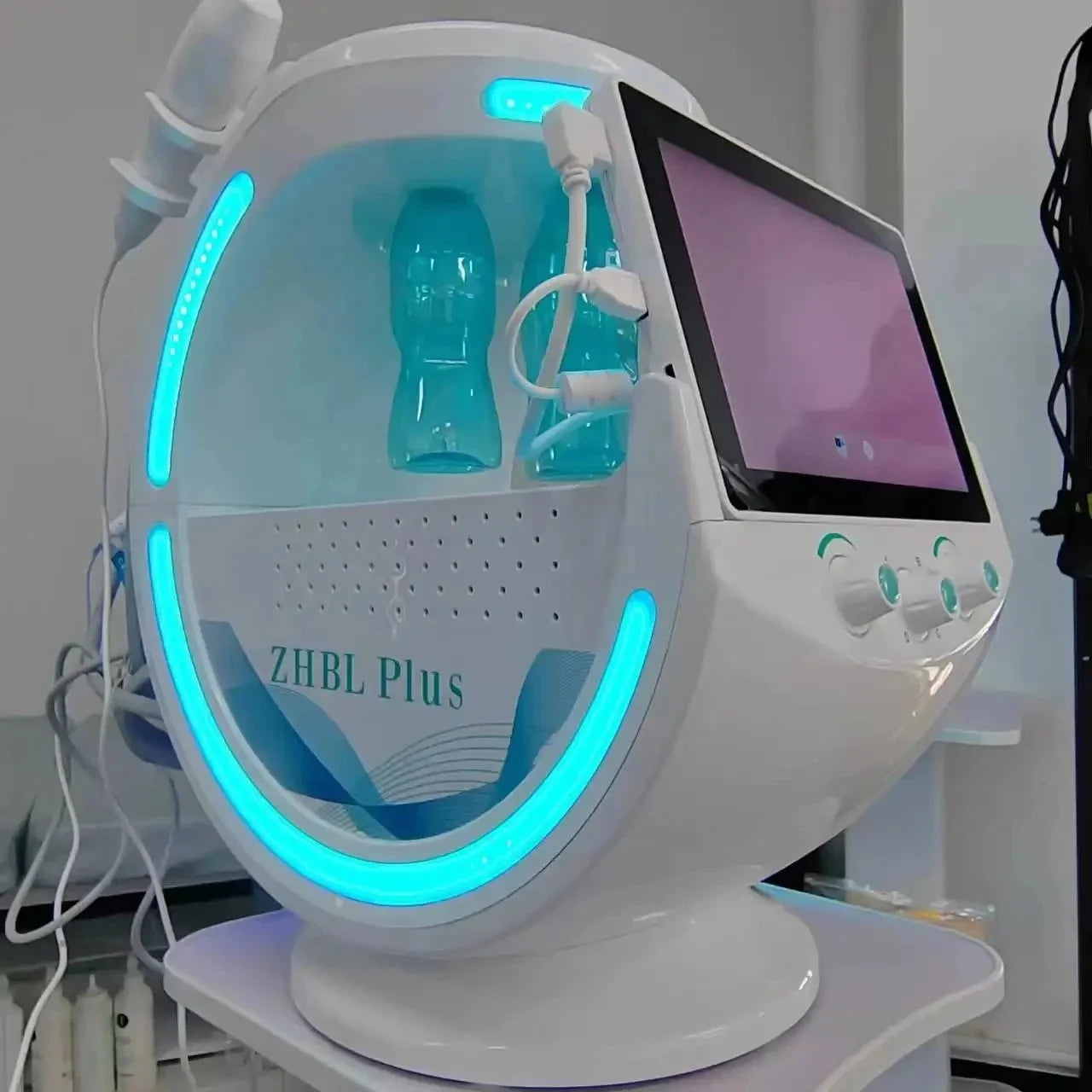 Smart Hydrofacial Treatment Machine for Skin Rejuvenation and Tightening