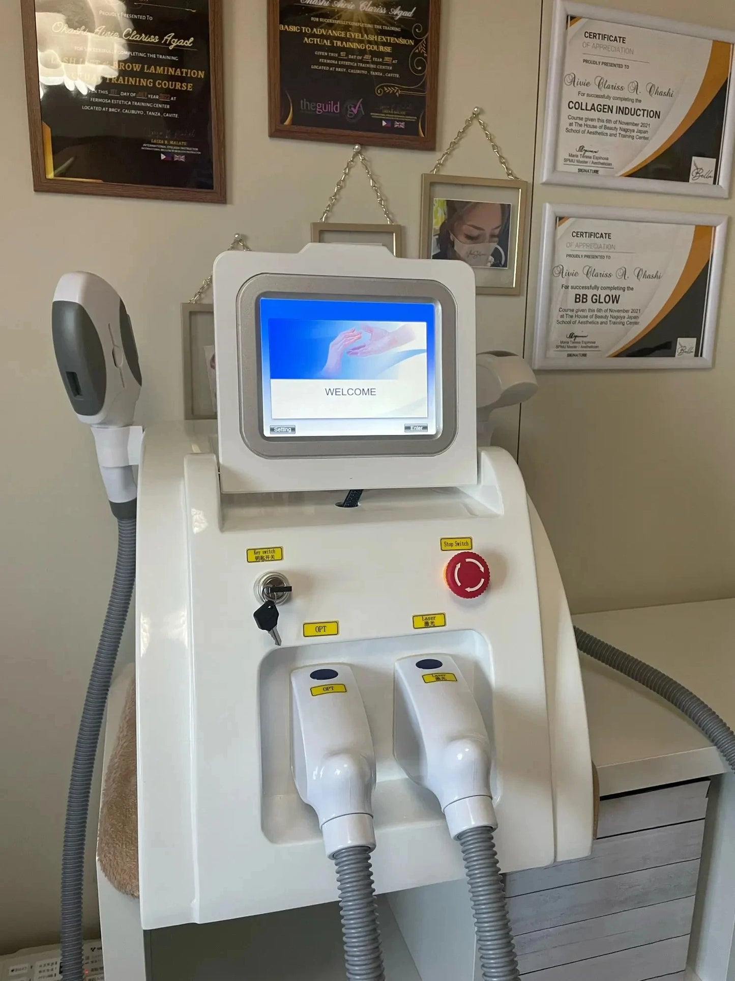 Professional 2-in-1 Laser Hair Removal and Tattoo Removal Machine